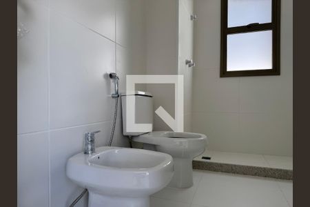 Apartamento à venda com 187m², 4 quartos e 3 vagas Apartamento à venda com 187m², 4 quartos e 3 vagasSuíte 1 - Banheiro