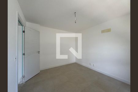 Apartamento à venda com 187m², 4 quartos e 3 vagas Apartamento à venda com 187m², 4 quartos e 3 vagasQuarto 2