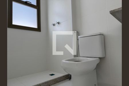 Apartamento à venda com 187m², 4 quartos e 3 vagas Apartamento à venda com 187m², 4 quartos e 3 vagasSuíte 2 - Banheiro