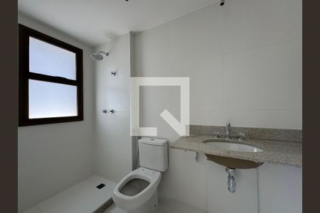 Apartamento à venda com 187m², 4 quartos e 3 vagas Apartamento à venda com 187m², 4 quartos e 3 vagasSuíte 2 - Banheiro