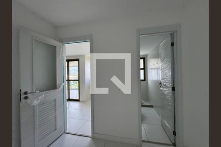 Apartamento à venda com 187m², 4 quartos e 3 vagas Apartamento à venda com 187m², 4 quartos e 3 vagasCozinha e Área de Serviço - Quarto