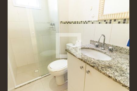 Apartamento para alugar com 60m², 2 quartos e 2 vagas Apartamento para alugar com 60m², 2 quartos e 2 vagasBanheiro