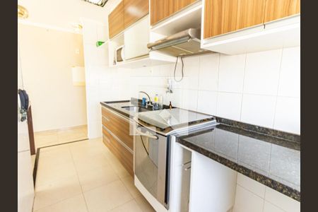 Apartamento para alugar com 60m², 2 quartos e 2 vagas Apartamento para alugar com 60m², 2 quartos e 2 vagasCozinha