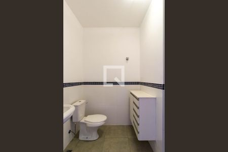 Casa à venda com 78m², 2 quartos e 1 vagaBanheiro