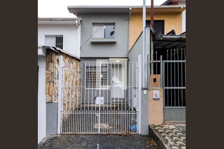 Casa à venda com 78m², 2 quartos e 1 vagaFachada