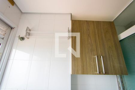 Apartamento à venda com 60m², 3 quartos e 1 vagaÁrea de serviço