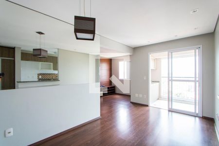 Sala de apartamento à venda com 3 quartos, 60m² em Vila Vitória, Santo André