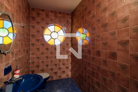 Casa à venda com 300m², 3 quartos e 5 vagasBanheiro 2