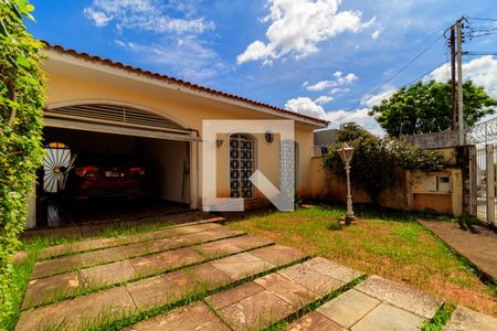 Casa à venda com 300m², 3 quartos e 5 vagasÁrea externa