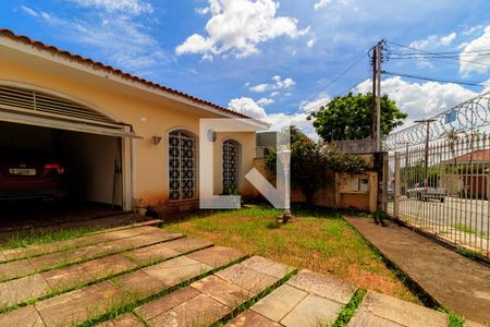 Casa à venda com 300m², 3 quartos e 5 vagasÁrea externa