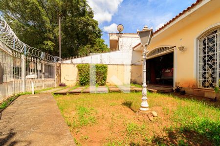 Casa à venda com 300m², 3 quartos e 5 vagasÁrea externa