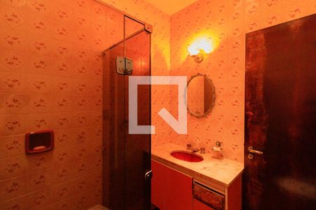 Casa à venda com 300m², 3 quartos e 5 vagasBanheiro