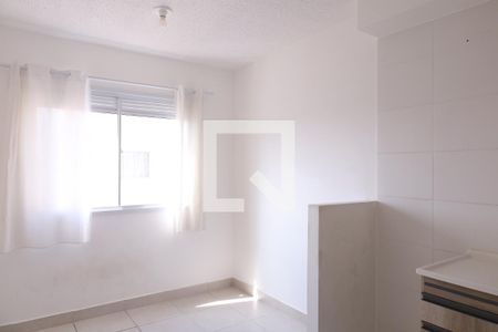 Sala de apartamento para alugar com 2 quartos, 38m² em Itaquera, São Paulo