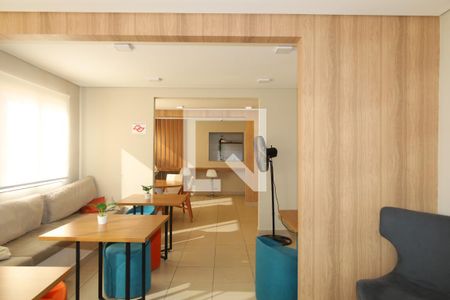 Apartamento para alugar com 38m², 2 quartos e 1 vagaÁrea comum - Salão de festas