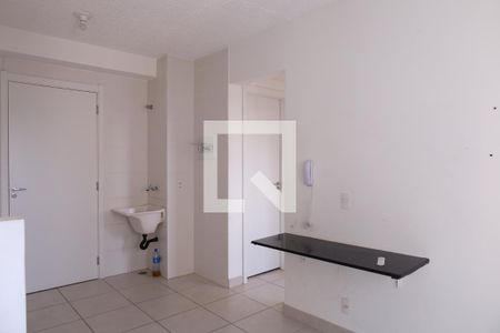Sala de apartamento para alugar com 2 quartos, 38m² em Itaquera, São Paulo
