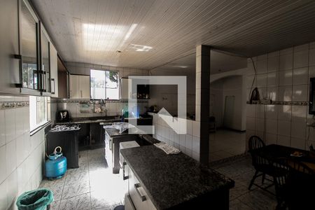 Casa para alugar com 320m², 6 quartos e sem vagaCozinha