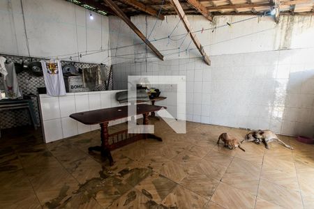 Casa para alugar com 320m², 6 quartos e sem vagaÁrea de Serviço