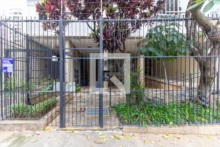 Apartamento à venda com 160m², 3 quartos e 1 vaga Apartamento à venda com 160m², 3 quartos e 1 vagaFachada