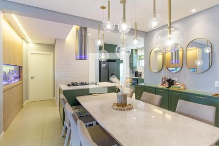 Apartamento à venda com 160m², 3 quartos e 1 vaga Apartamento à venda com 160m², 3 quartos e 1 vagaCozinha