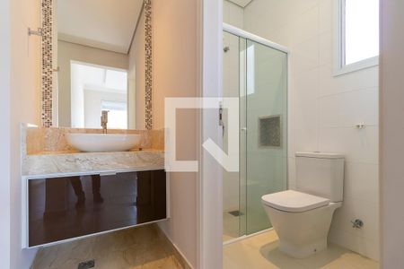 Casa de condomínio à venda com 1200m², 3 quartos e 10 vagas Casa de condomínio à venda com 1200m², 3 quartos e 10 vagasBanheiro social