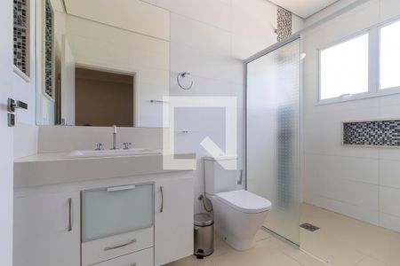 Casa de condomínio à venda com 1200m², 3 quartos e 10 vagas Casa de condomínio à venda com 1200m², 3 quartos e 10 vagasBanheiro da suíte 2