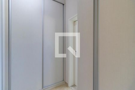 Casa de condomínio à venda com 1200m², 3 quartos e 10 vagas Casa de condomínio à venda com 1200m², 3 quartos e 10 vagasQuarto da suíte 1 - Closet