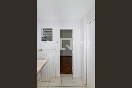 Apartamento para alugar com 120m², 3 quartos e 2 vagas Apartamento para alugar com 120m², 3 quartos e 2 vagasQuarto de Serviço