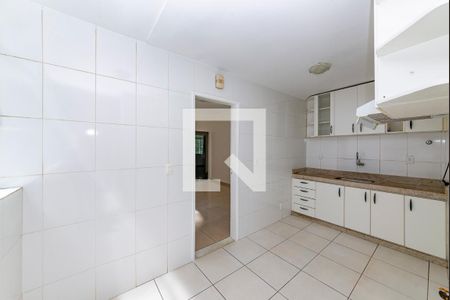 Apartamento para alugar com 120m², 3 quartos e 2 vagas Apartamento para alugar com 120m², 3 quartos e 2 vagasCozinha