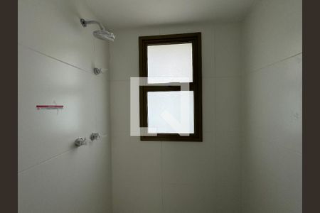 Apartamento à venda com 185m², 3 quartos e 3 vagasSuíte - Banheiro