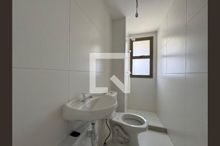 Apartamento à venda com 185m², 3 quartos e 3 vagasCozinha e Área de Serviço - Banheiro