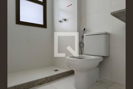 Apartamento à venda com 185m², 3 quartos e 3 vagasBanheiro Social