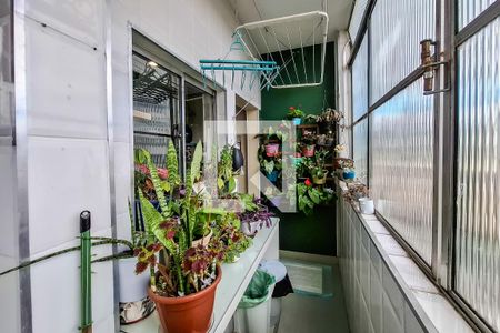 Apartamento à venda com 58m², 2 quartos e sem vagaÁrea de Serviço