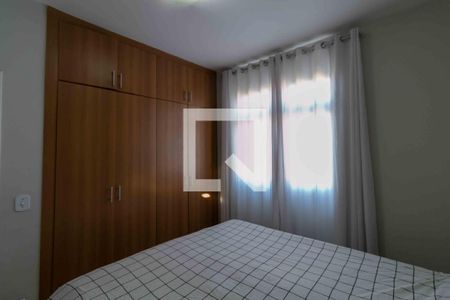 Apartamento à venda com 280m², 5 quartos e 3 vagasQuarto 3 Suíte