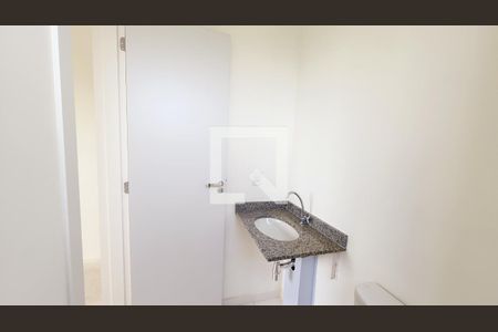 Apartamento à venda com 85m², 3 quartos e 2 vagas Apartamento à venda com 85m², 3 quartos e 2 vagasBanheiro da Suíte