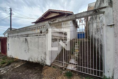 Casa à venda com 300m², 2 quartos e 3 vagas Casa à venda com 300m², 2 quartos e 3 vagasFachada do Prédio