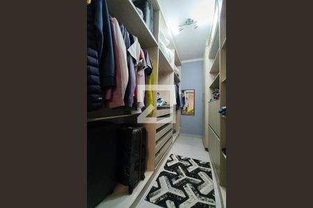 Apartamento à venda com 80m², 2 quartos e 1 vagaCloset Quarto 2