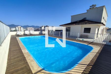 Apartamento à venda com 55m², 2 quartos e 1 vagaPiscina