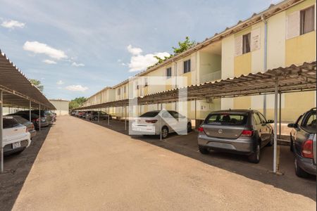 Apartamento à venda com 70m², 2 quartos e 1 vaga Apartamento à venda com 70m², 2 quartos e 1 vagaFachada do bloco