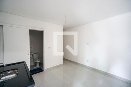 Sala e cozinha de apartamento à venda com 2 quartos, 40m² em Vila Carrão, São Paulo