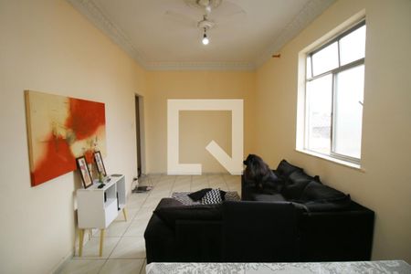 Sala de apartamento à venda com 2 quartos, 65m² em Olaria, Rio de Janeiro