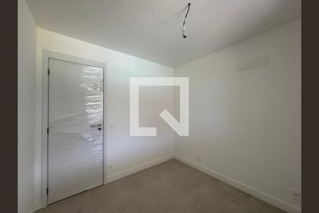 Apartamento à venda com 125m², 3 quartos e 2 vagasQuarto 2