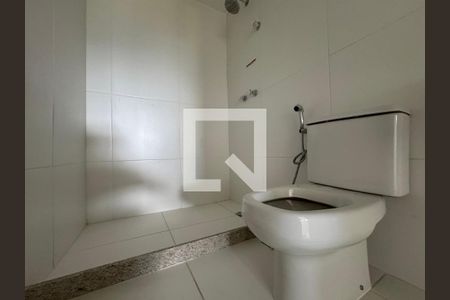 Apartamento à venda com 187m², 4 quartos e 3 vagasBanheiro Social