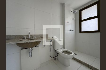 Apartamento à venda com 187m², 4 quartos e 3 vagasSuíte 2 - banheiro