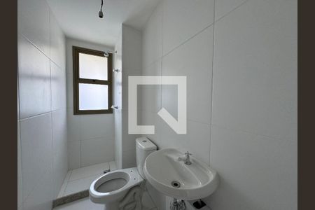 Apartamento à venda com 187m², 4 quartos e 3 vagasCozinha e Área de Serviço - Banheiro
