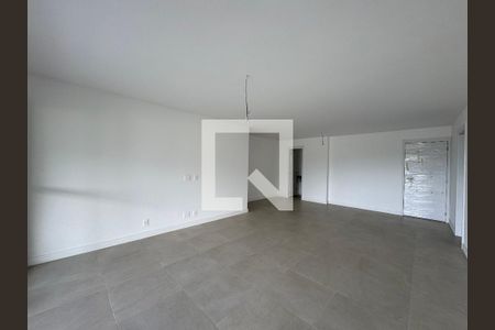 Apartamento à venda com 187m², 4 quartos e 3 vagasSala