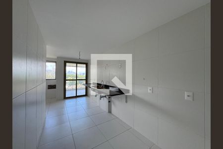 Apartamento à venda com 187m², 4 quartos e 3 vagasCozinha e Área de Serviço