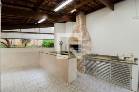 Apartamento à venda com 135m², 4 quartos e 2 vagasChurrasqueira