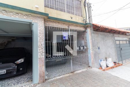Fachada de casa para alugar com 1 quarto, 40m² em Vila Marieta, São Paulo