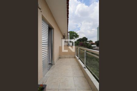 Casa de condomínio à venda com 120m², 2 quartos e 3 vagasVaranda do Quarto 1