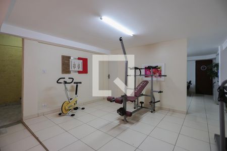 Casa de condomínio à venda com 120m², 2 quartos e 3 vagasAcademia